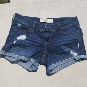 Hollister midi distressed sz 3 jean shorts